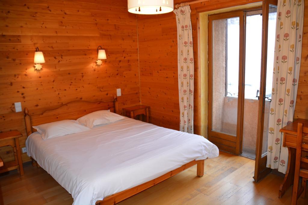 Hôtel Alpis Cottia Montgenèvre Kamer foto