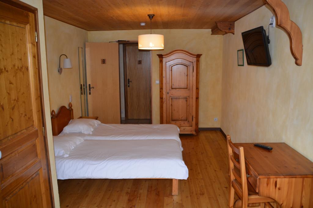 Hôtel Alpis Cottia Montgenèvre Kamer foto